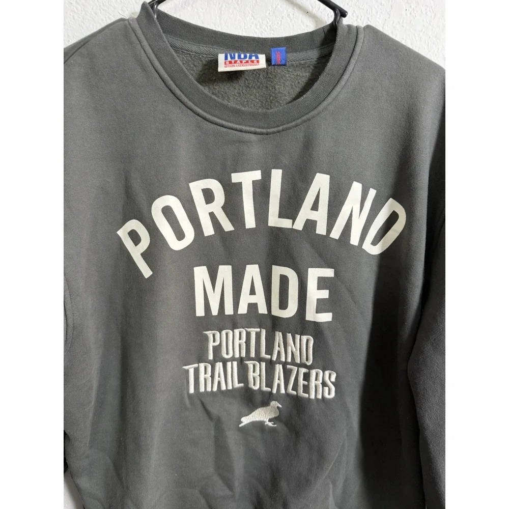 Staple x Portland Trailblazers Men's XL Crewneck Pigeon NBA Collab Rare‎
